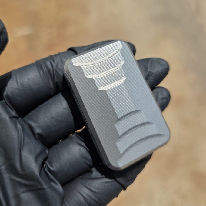 Titanium Arc V4 Fidget Slider - Image 3