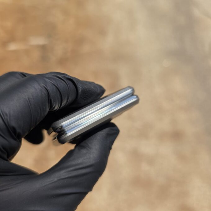 Titanium Arc V4 Fidget Slider - Image 4