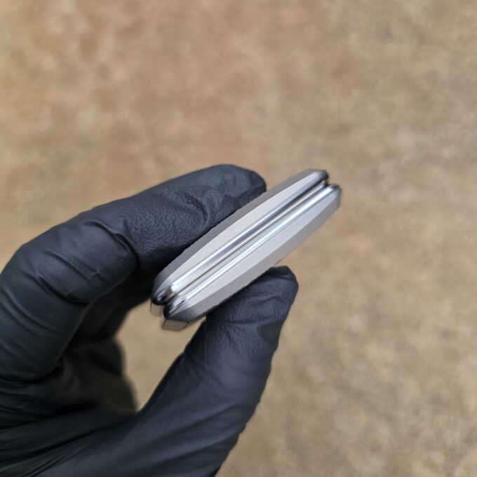Titanium Seigaiha V4 Fidget Slider - Image 3