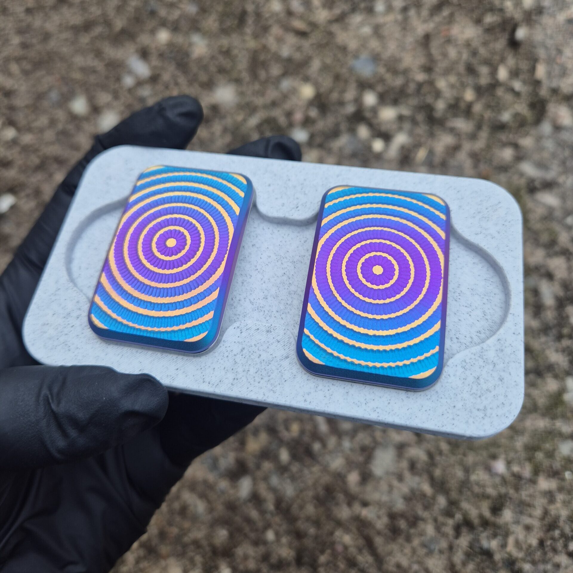 Mini Titanium Circles Fidget Slider - Image 4