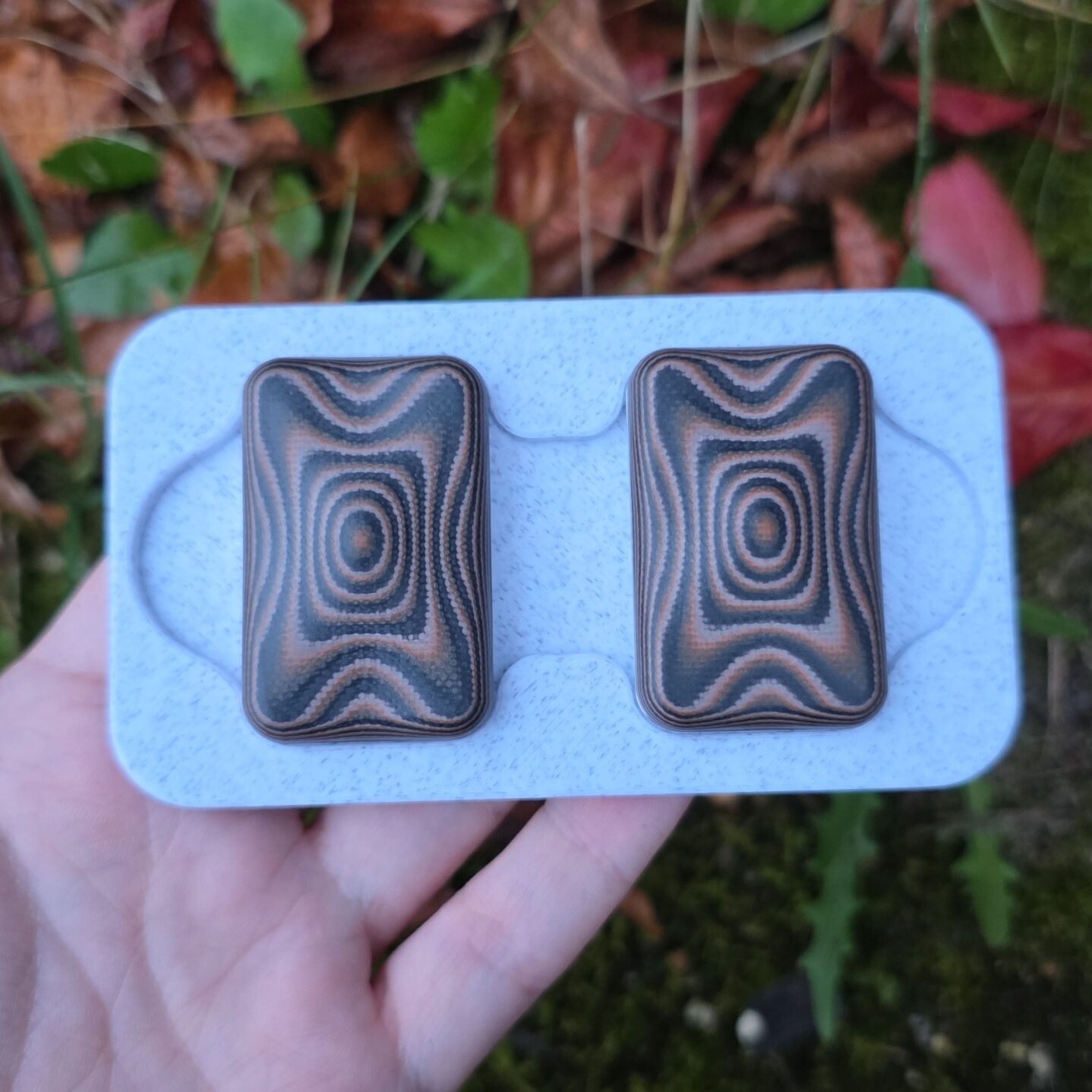 Dutch Auction | Micarta Mini Fatty S Fidget Slider