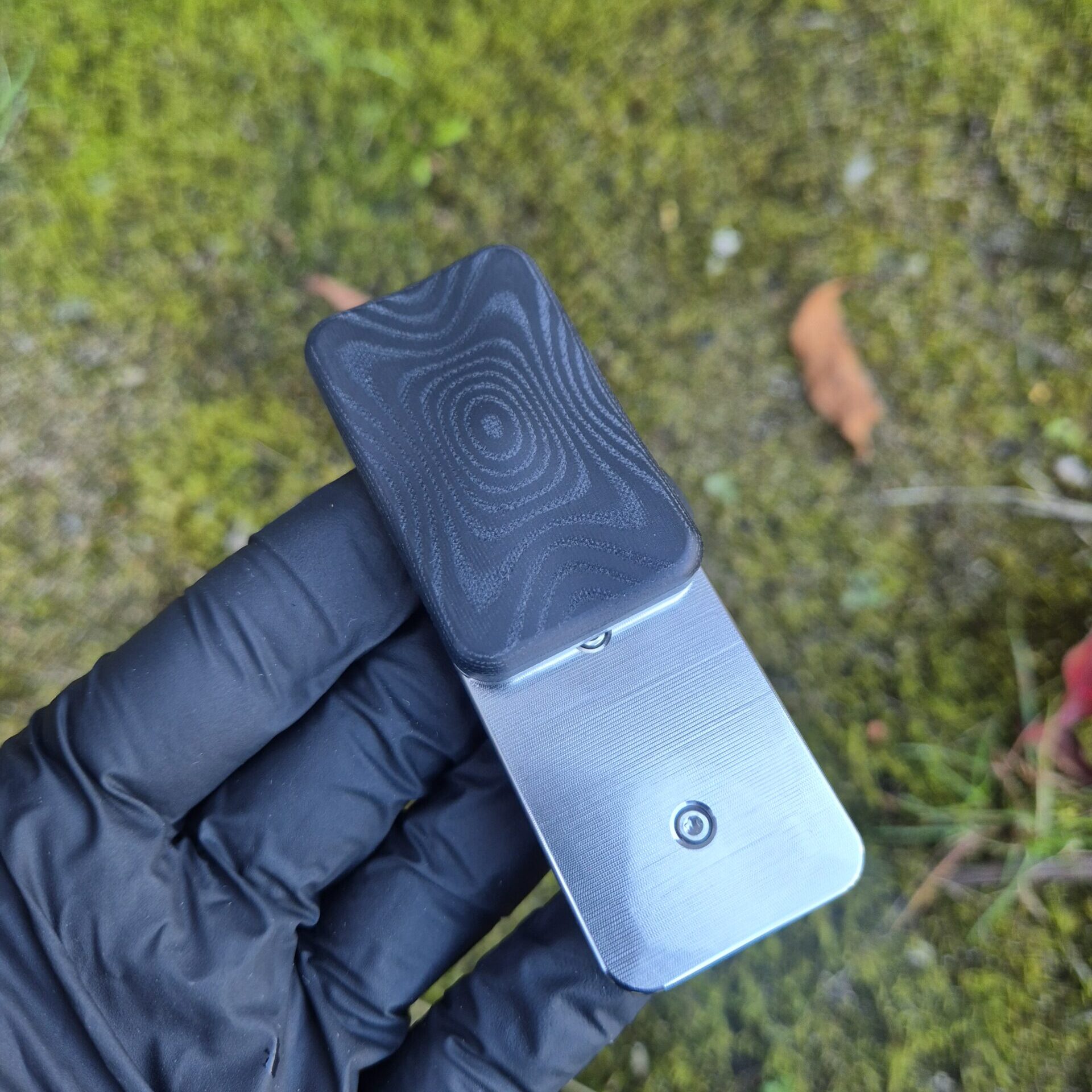 Dutch Auction | Micarta Fatty S Fidget Slider - Image 4
